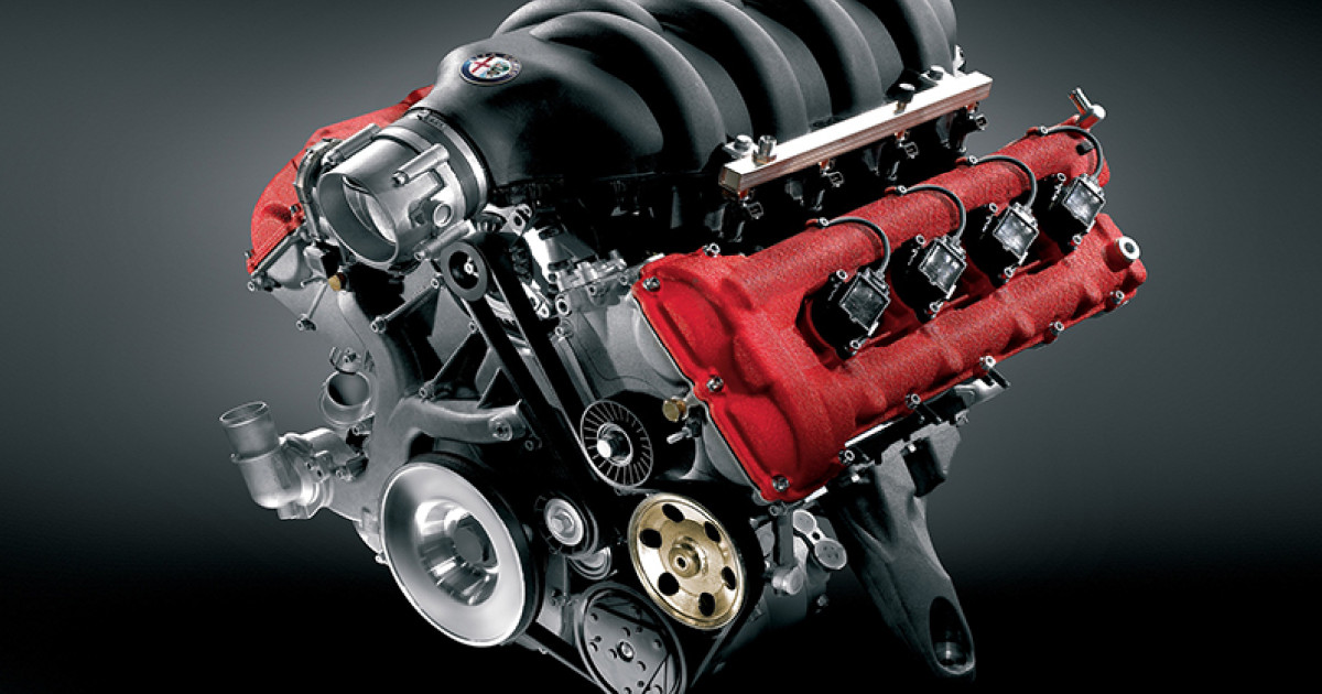 Сайт про моторы. Alfa Romeo v8. Двигатель (ДВС) Alfa Romeo. Двигатель v8 Альфа Ромео. Двигатель Мазерати v12.